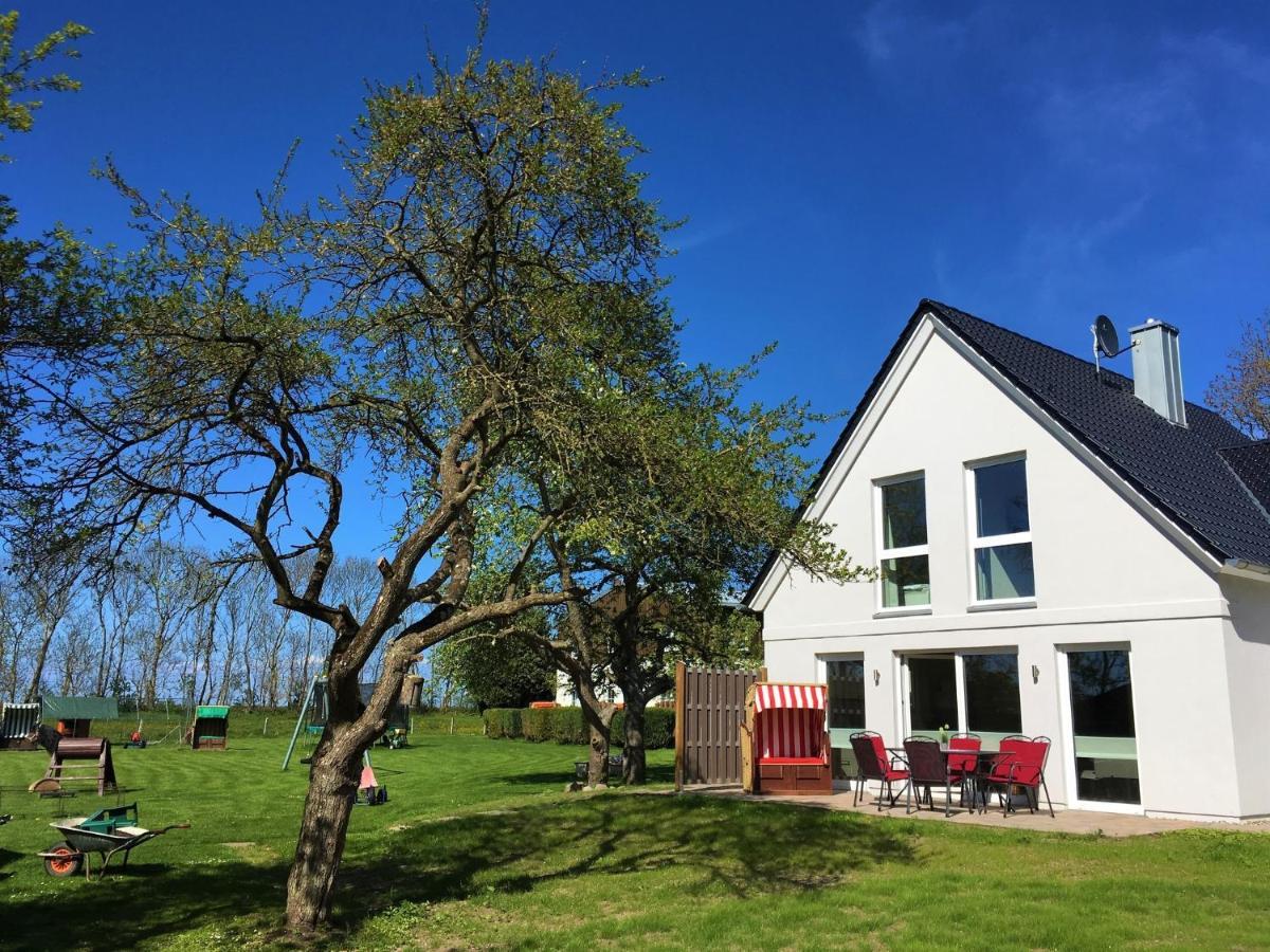 Ferienhaus Sommerbrise, Hof Zur Sonnenseite Fehmarn, 4 Sterne Zewnętrze zdjęcie